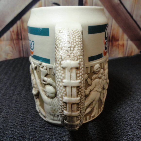 Miami Dolphins Football Mug~Awesome~NFL Fan~Brax ltd~Man cave de… - Picture 4 of 6